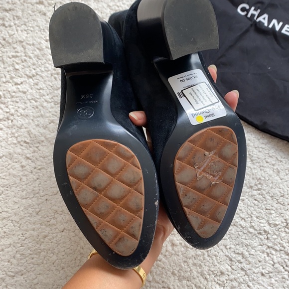 💯 CHANEL navy/black suede booties (38.5 / 8) - Picture 8 of 9